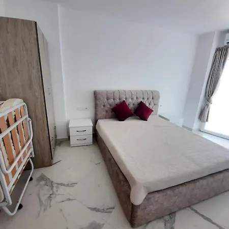 Nela Apartamento *