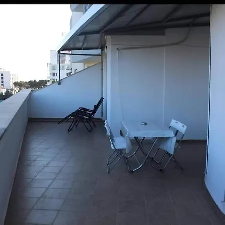 Nela Golem (Tirana)